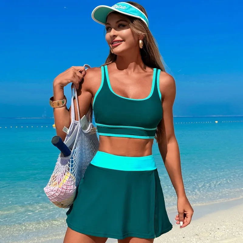Conjunto de baño top y falda short