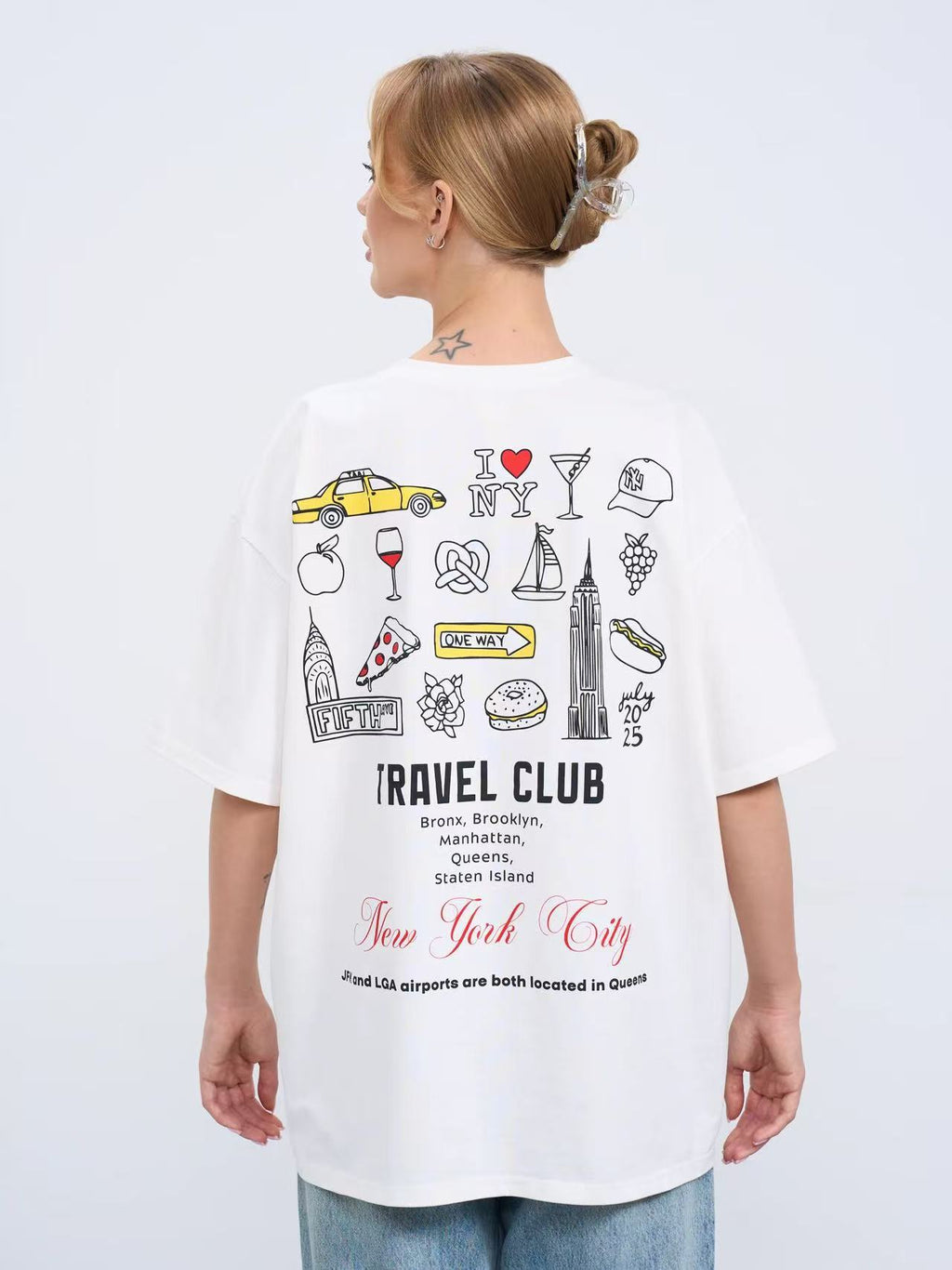 Camiseta holgada con letras