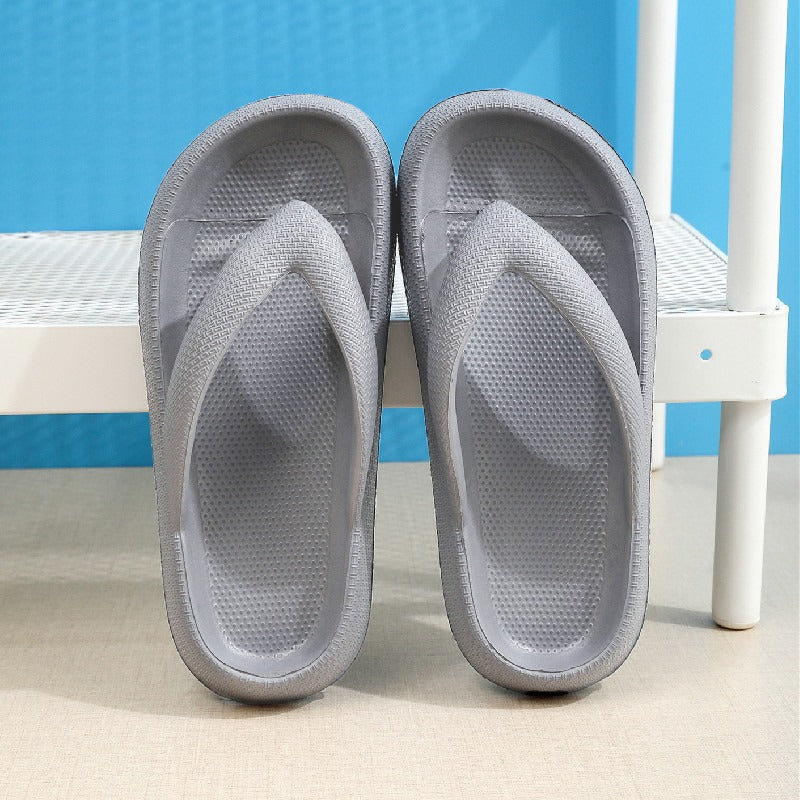 New style flip flops non-slip outdoor summer soft bottom bathroom couple outdoor sandals casual thick bottom sandals