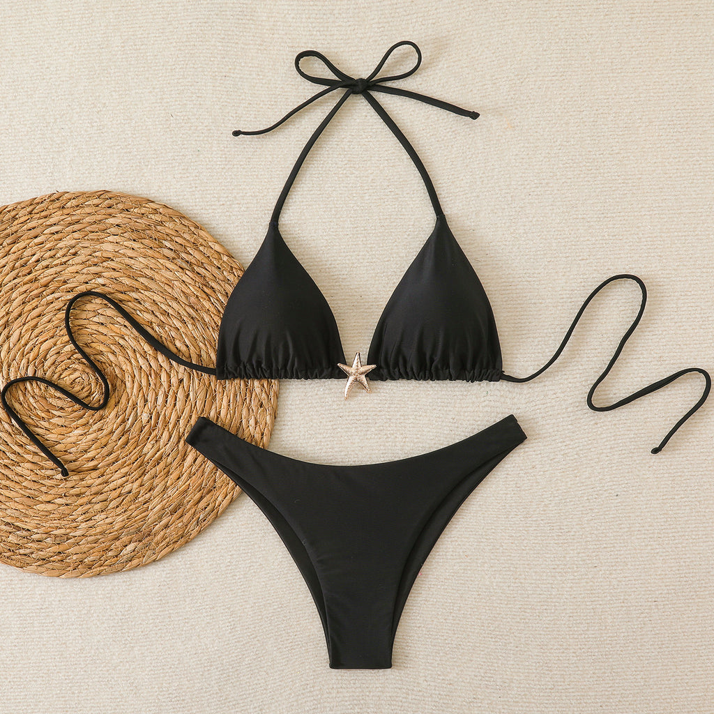 Bikini triangular con estrella dorada