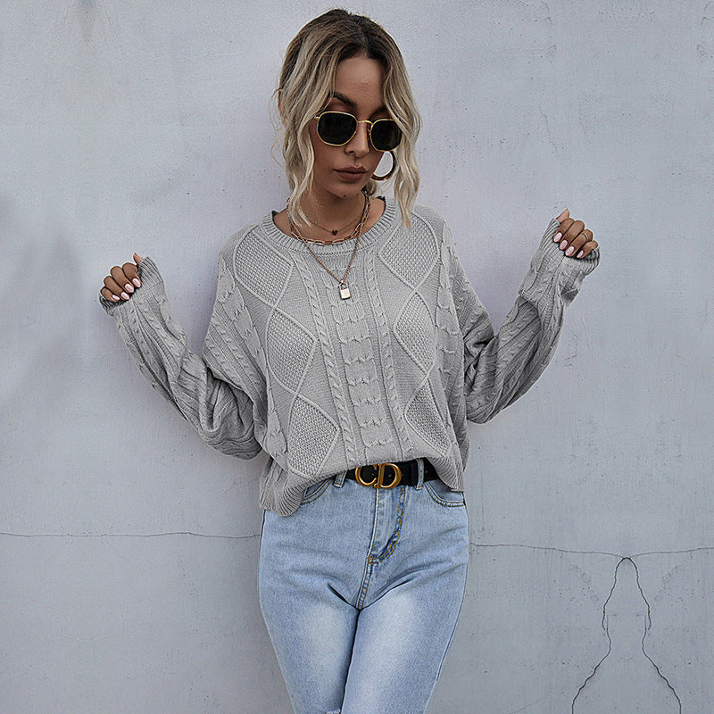 Solid color long sleeved short sweater