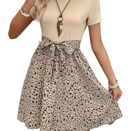 Round neck short sleeved floral dress
