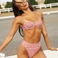 Bikini de rayas con aro