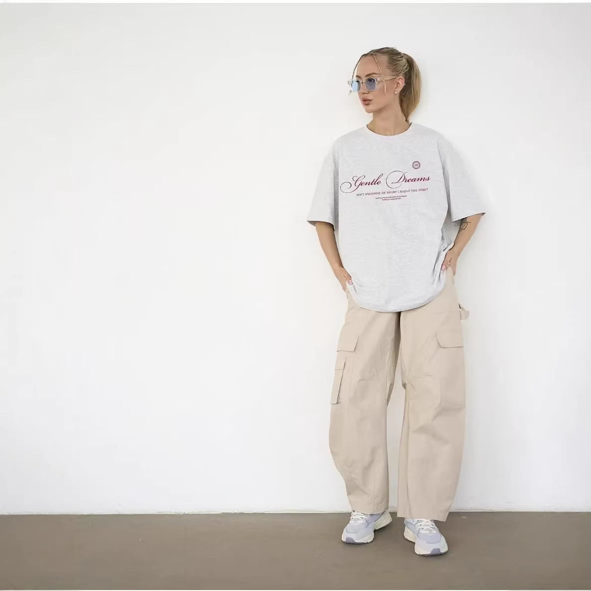 Camiseta holgada de letras manga corta