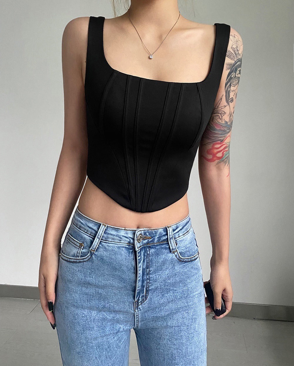 Sexy European and American large square collar low-cut tight bottoming vest women's short belly-exposing top