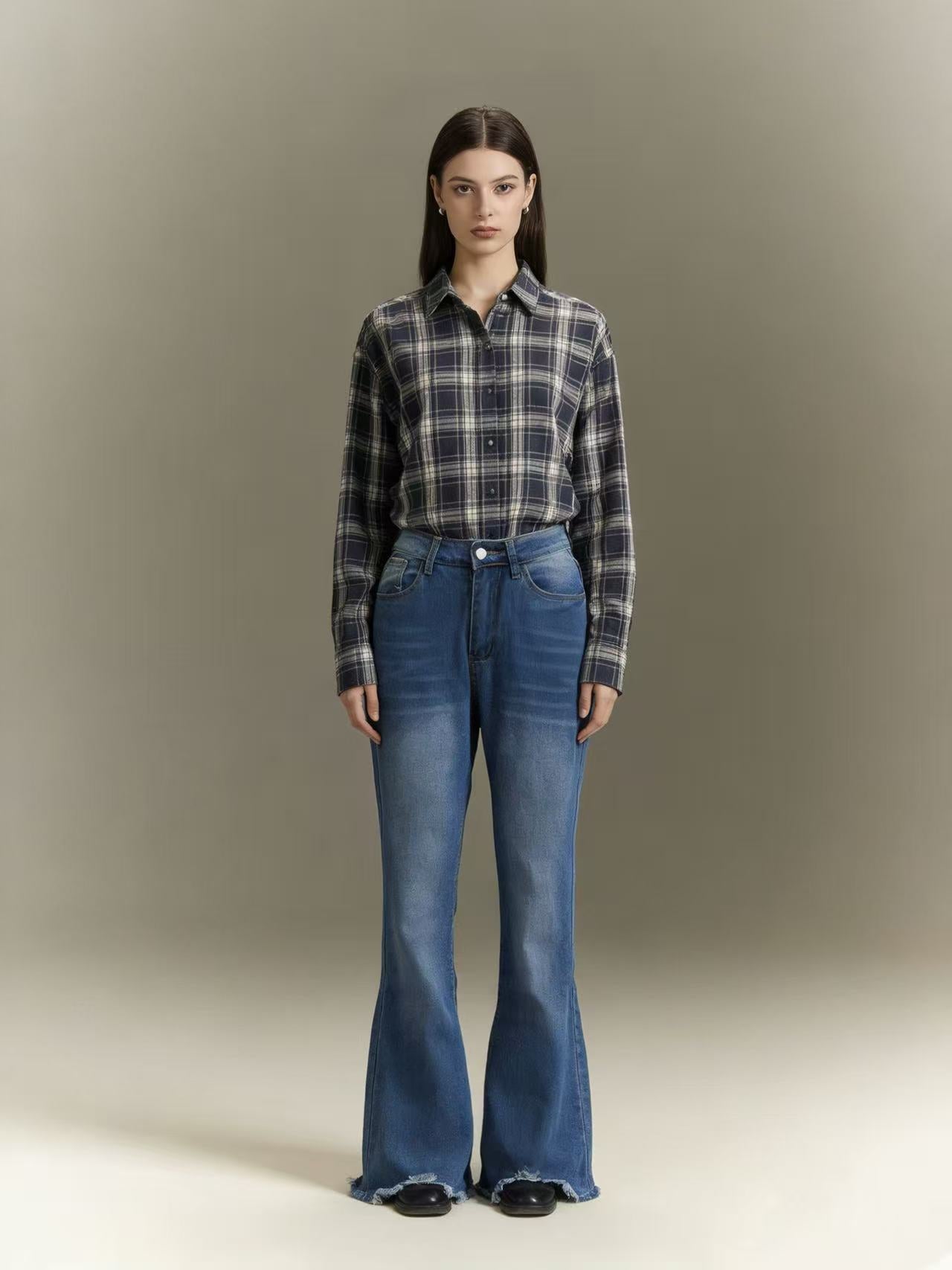 Fashion Women's New Wide-Leg Jeans, Flared Denim Pants with Ripped Hem and Raw Edge, Long Trousers