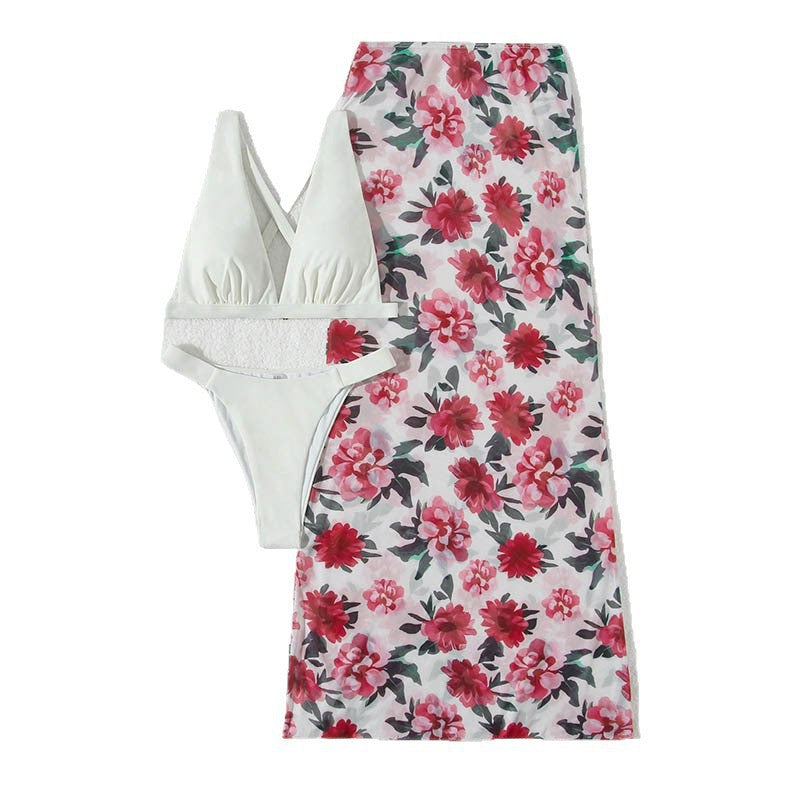 Conjunto de baño tres piezas con vestido estampado