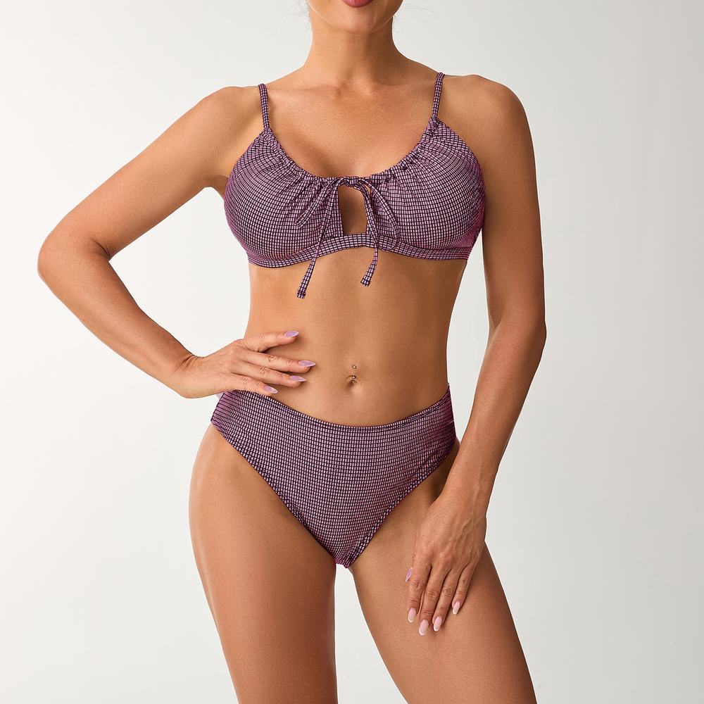Bikini de tiro alto liso
